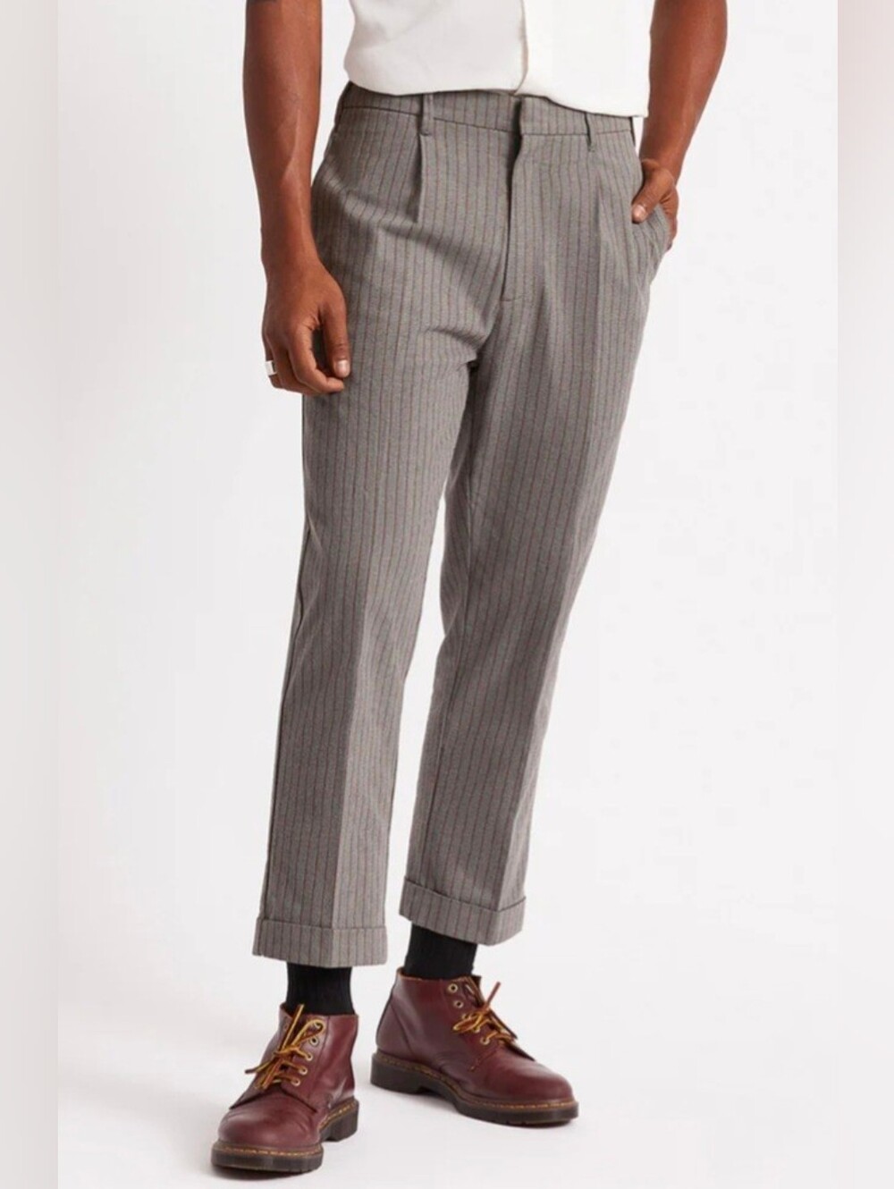 Brixton Regent Relaxed Fit Trouser Pant Gray w/ Brick Pinstripe Mens Size 34